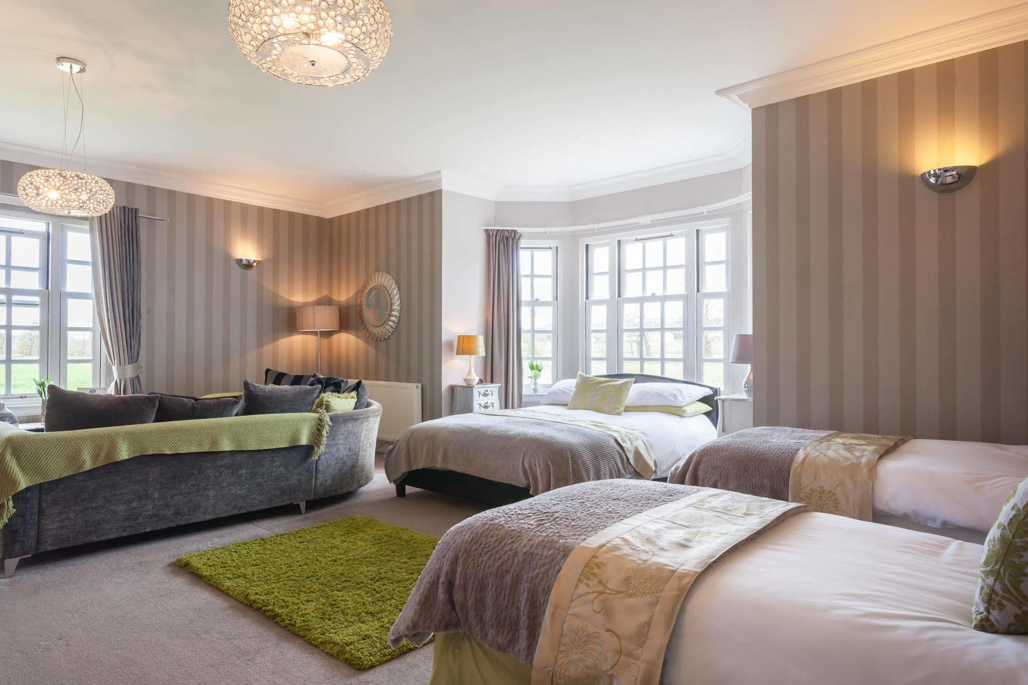 Kellerstain Stables B & B เอดินบะระ ภายนอก รูปภาพ